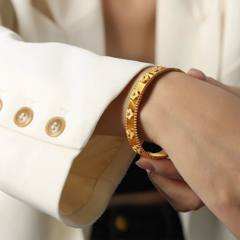 Spark Set – playful yet refined