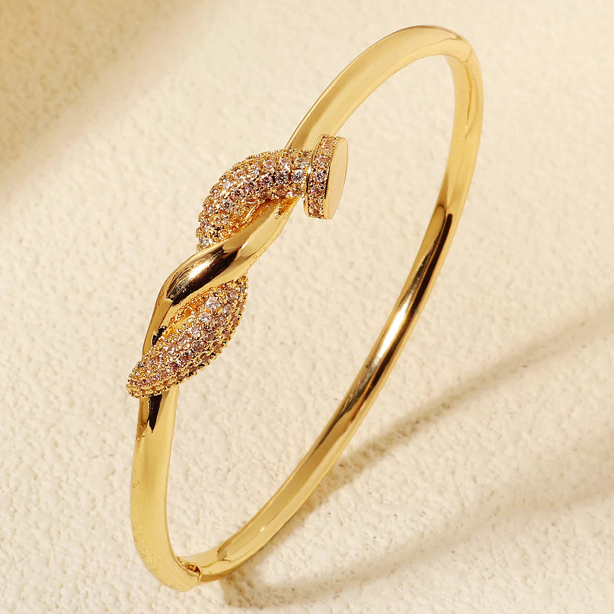 ViperBand – bold, sleek, and trendy