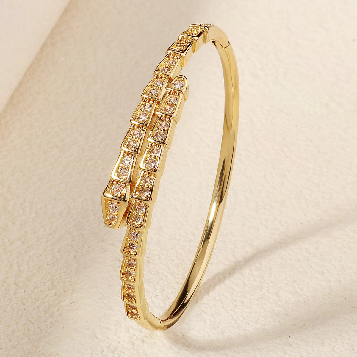 ViperBand – bold, sleek, and trendy