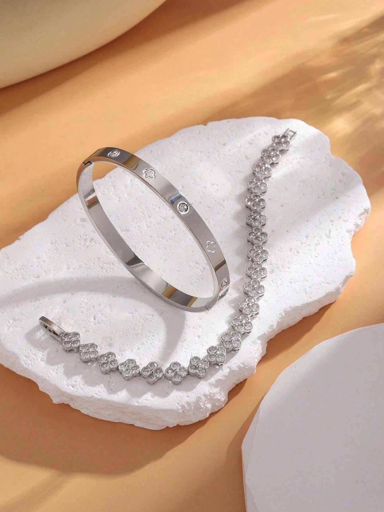 Lucky Clover Bracelet – simple and meaningfu