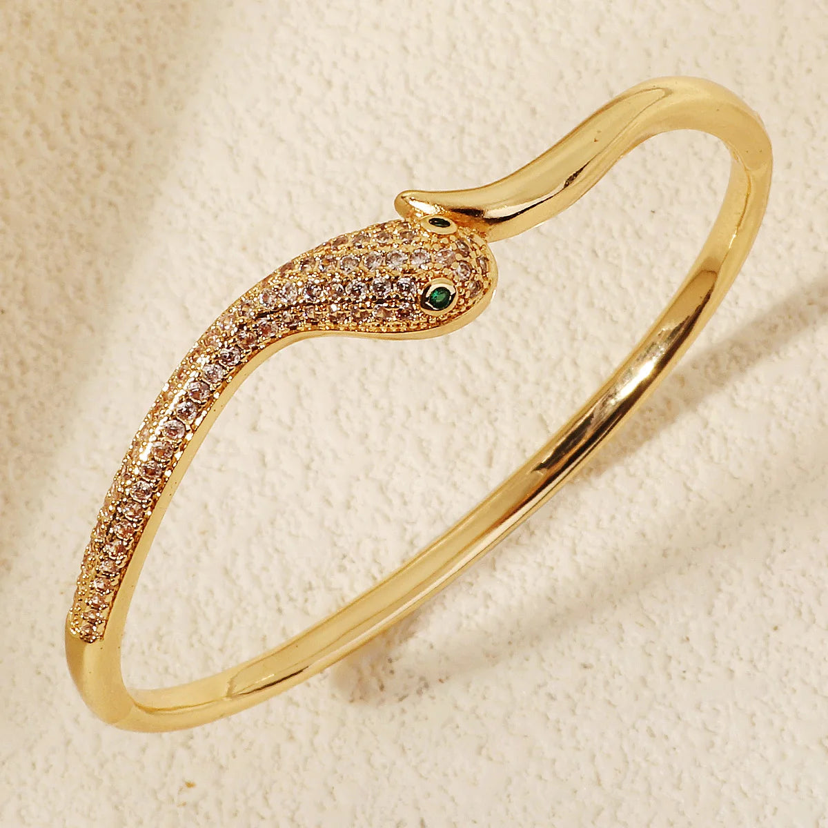 ViperBand – bold, sleek, and trendy