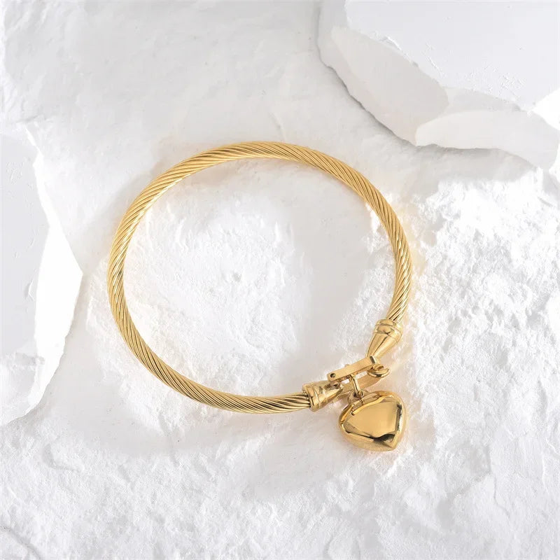 LumaHeart Bracelet – radiant and chic